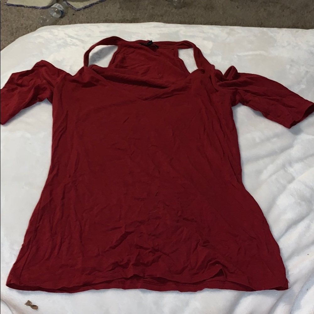 NEVER WORN cold shoulder express top